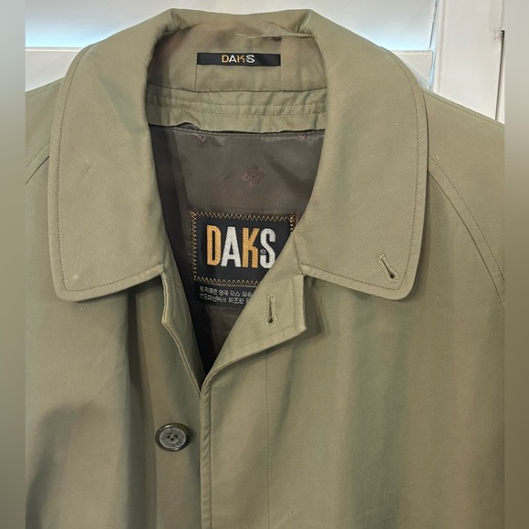DAKS Men's Classic Subtle Irridescent Khaki Trench Coat - Picture 3 of 14
